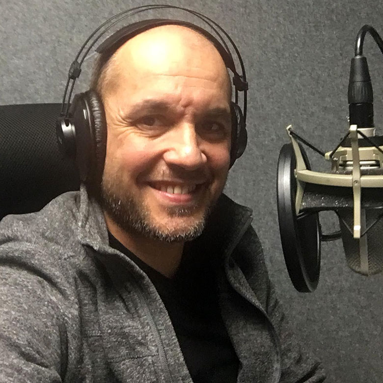 Burak Pulat, Turkish Voice Over Talent, Turkish Voice Over Artist, Voice Over, Turkey, İstanbul Voice Over, Turkey Voice Over Talent, Turkey Voice Over Artist, Lip Sync, Turkish Audiobook