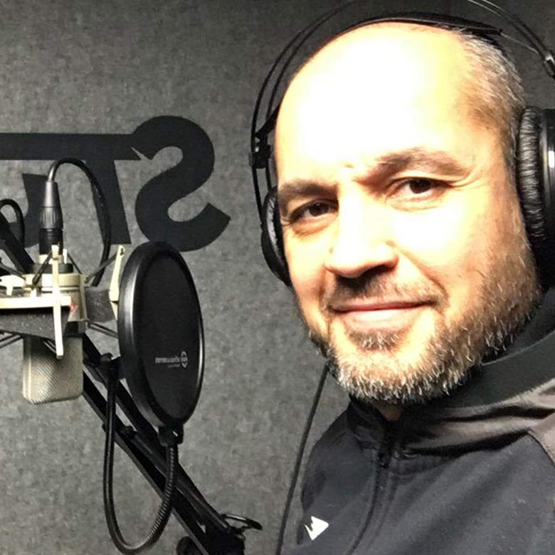 Burak Pulat, Turkish Voice Over Talent, Turkish Voice Over Artist, Voice Over, Turkey, İstanbul Voice Over, Turkey Voice Over Talent, Turkey Voice Over Artist, Lip Sync, Turkish Audiobook