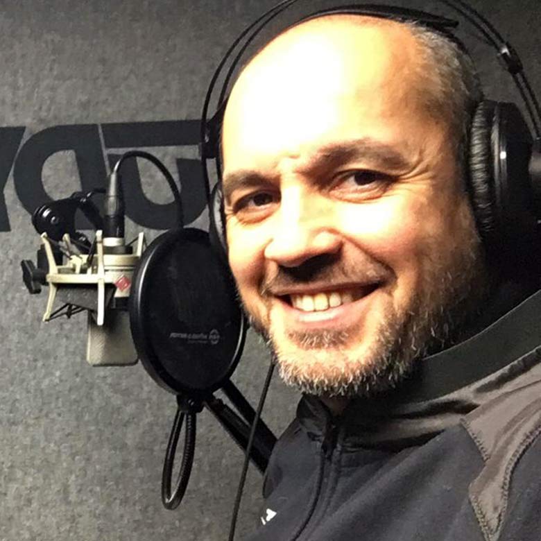 Burak Pulat, Seslendirme Sanatçısı , Seslendirme Oyuncusu, Seslendirme, Türkiye, İstanbul seslendirme, Türkiye seslendirme sanatçısı, Türkiye seslendirme oyuncusu, Ağıza Senkron, Sesli Kitap Seslendirme